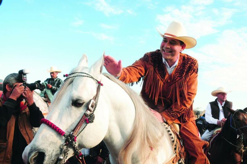 Eugenio Hernández Flores