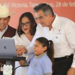 El gobernador Américo Villarreal puso en marcha Internet satelital en escuelas rurales