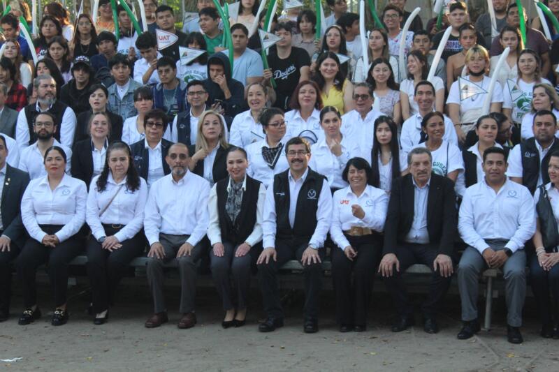 El Rector Dámaso Anaya Alvarado reafirmó su compromiso de impulsar una educación con sentido social y humanista
