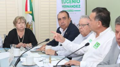 Manuelita Gallegos de González, reconoció el humanismo de Geño Hernández.