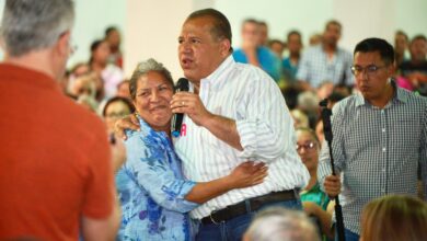 Óscar Almaraz recibió el apoyo de los trabajadores sindicalizados del Ayuntamiento de Victoria.