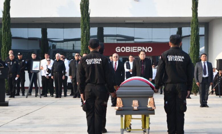 Despiden a policia