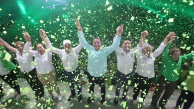 Eugenio Hernández cierra campaña en Victoria.