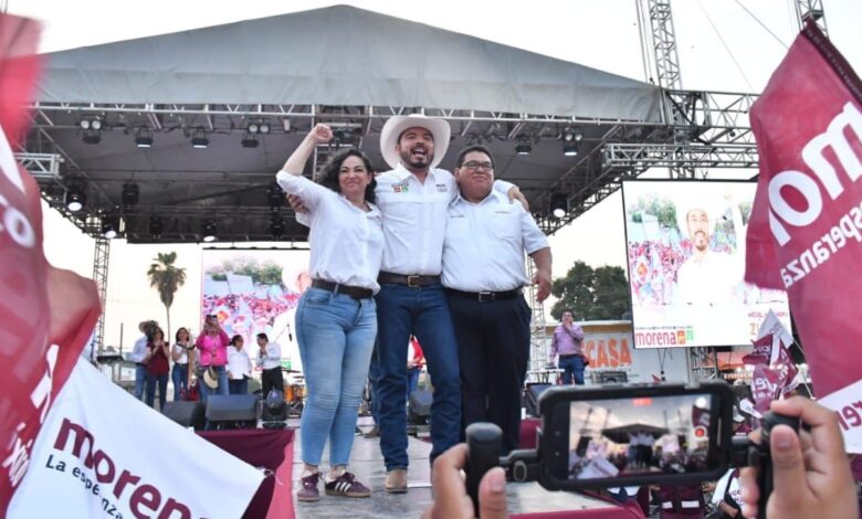 Olga Sosa cierra campaña en González.