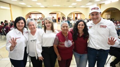 La candidata al Senado Olga Sosa estuvo en ciudad Mier.