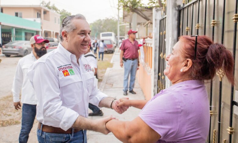 Adrián Oseguera propone más y mejores apoyos para el comercio.