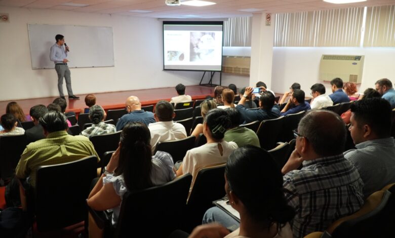 La UAT llevó a cabo el seminario de posgrado 2024 de la Facultad de Medicina Veterinaria.