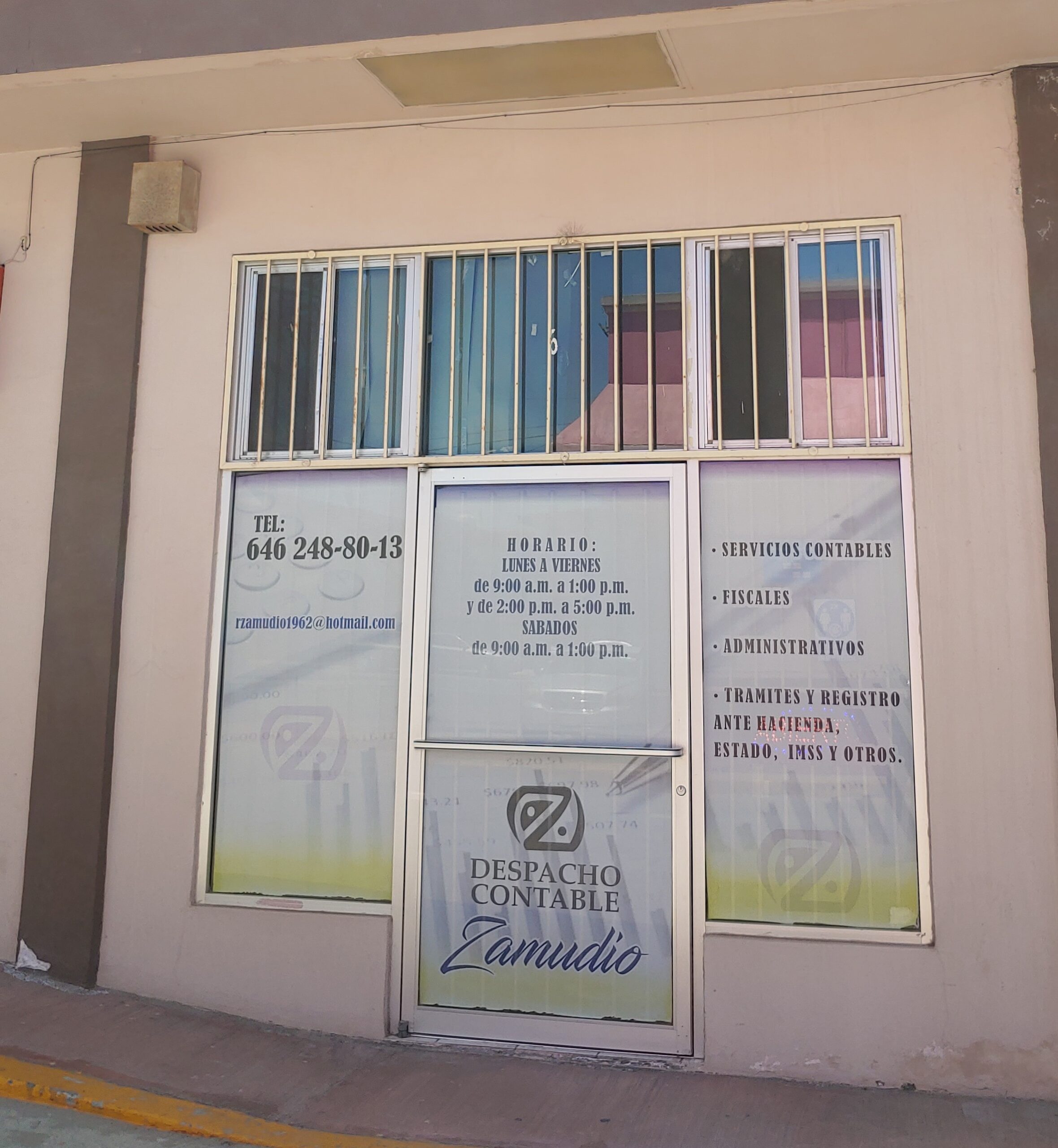 A Ramón Antúnez Campos le “prestaron” el domicilio de un despacho contable en la Colonia Obrera, en Ensenada, B.C. Crédito: Isaac Rosas.