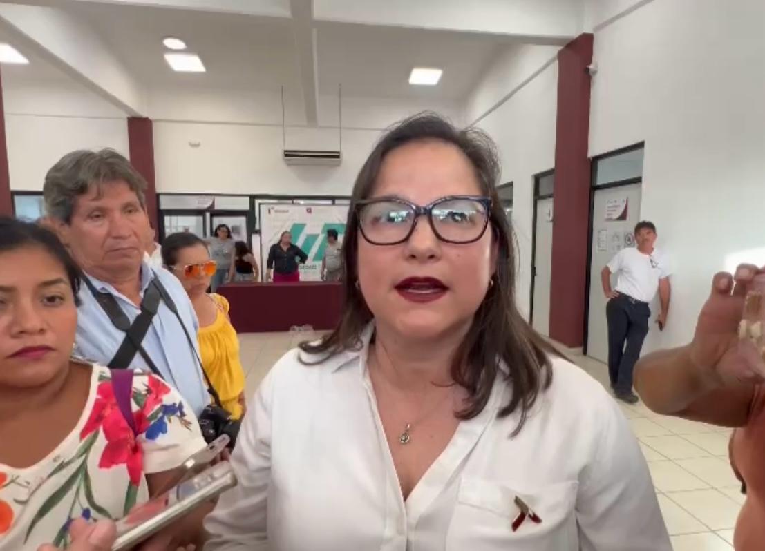 Lucía Aimé Castillo Pastor, Secretaria de Educación.