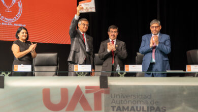 El gobernador del estado, Américo Villarreal Anaya, ofreció todo su respaldo a la UAT.