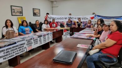 Los familiares se reunieron con la Fiscal de Derechos Humanos de la Fiscalía General de la República (FGR).