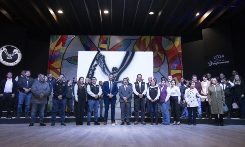 El MVZ Dámaso Anaya Alvarado, rector de la Universidad Autónoma de Tamaulipas (UAT), presidió el evento de salutación de año nuevo.