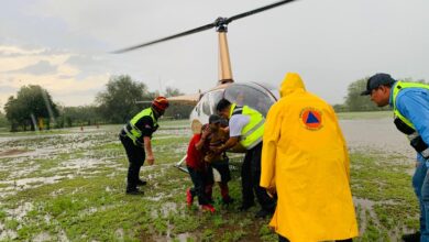 Evacúan a familias en Hidalgo tras desbordarse río Purificación.