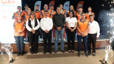 Estudiantes deportistas de la Universidad Autónoma de Tamaulipas (UAT) fueron reconocidos por el Rector Dámaso Anaya.