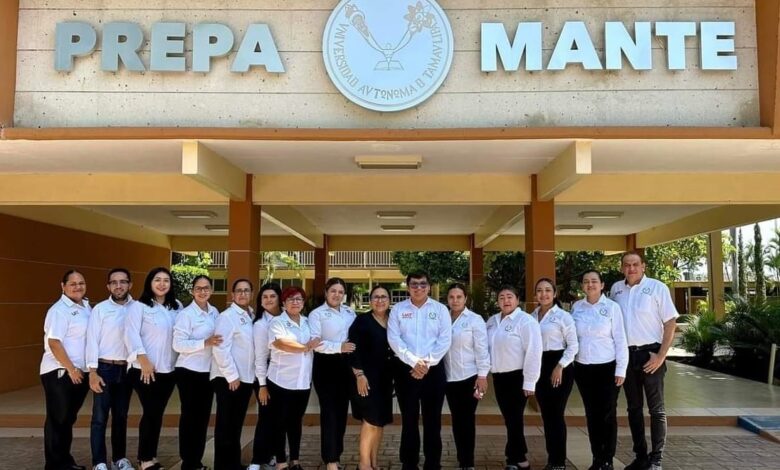 Estudiante de la UAT