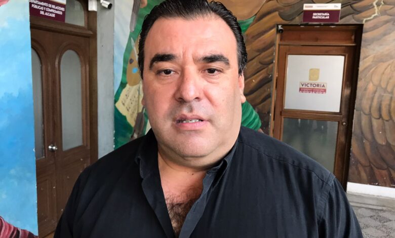 Livio Flores Rodríguez, Director de Tránsito en Victoria.