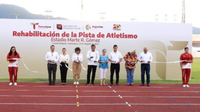 El gobernador presidió la tarde de este viernes la reinauguración de la alberca olímpica de la Unidad Adolfo Ruiz Cortines.