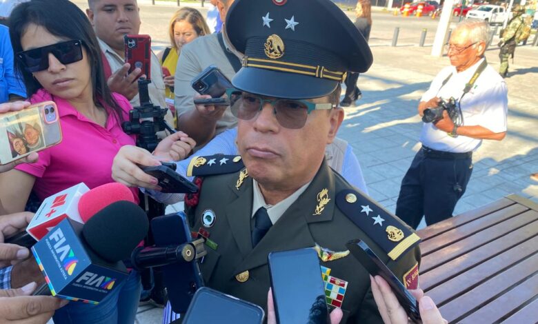 General Julio César Islas Sánchez, Comandante de la 48 Zona Militar.