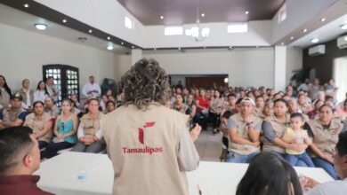 La secretaria de Bienestar Social de Tamaulipas, Silvia Casas González, encabezó una gira de trabajo por la frontera.