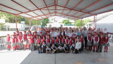 El director de la primaria Dr. Norberto Treviño Zapata, Maestro Said González Sandoval, agradeció la reconstrucción total de esta escuela.