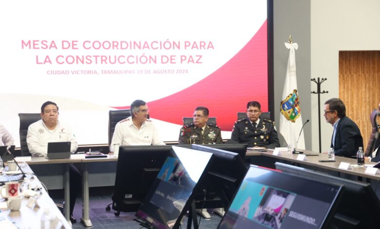 Al participar en la reunión de la Mesa de Coordinación para la Construcción de la Paz, acompañado por directivos del grupo corporativo Fomento Económico Mexicano, Roberto Campa Cifrián destacó que Tamaulipas es un estado muy importante para FEMSA.