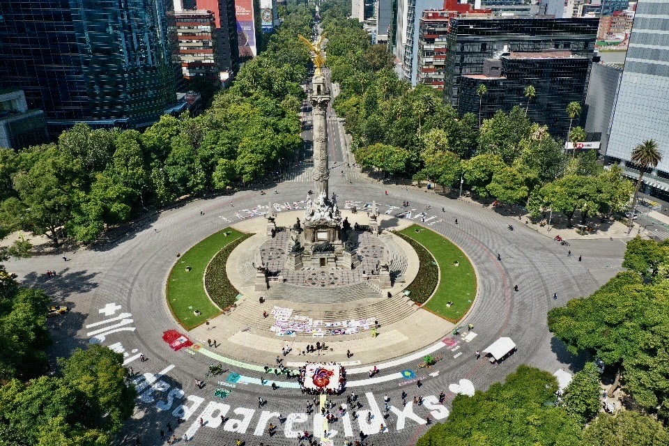Este es el sexenio con mayor número de desapariciones: 51,791 personas, el 44.8% de las víctimas. En la imagen, acto del MNDM en el Ángel de la Independencia para conmemorar el Día Internacional de las Víctimas de Desaparición Forzada. (ObturadorMX)