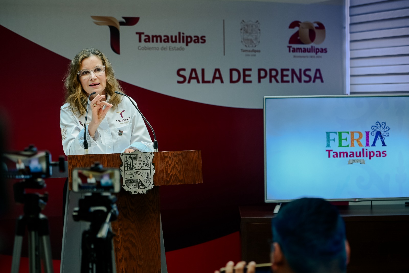 Ninfa Cantú Deandar, Secretaria de Economía.