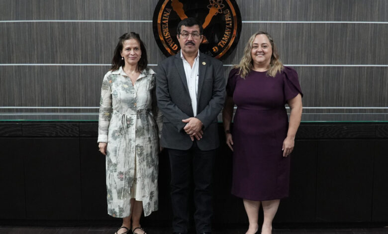 La Universidad Autónoma de Tamaulipas (UAT) y Microsoft México exploran la ejecución de un programa de capacitación dirigido al personal académico.