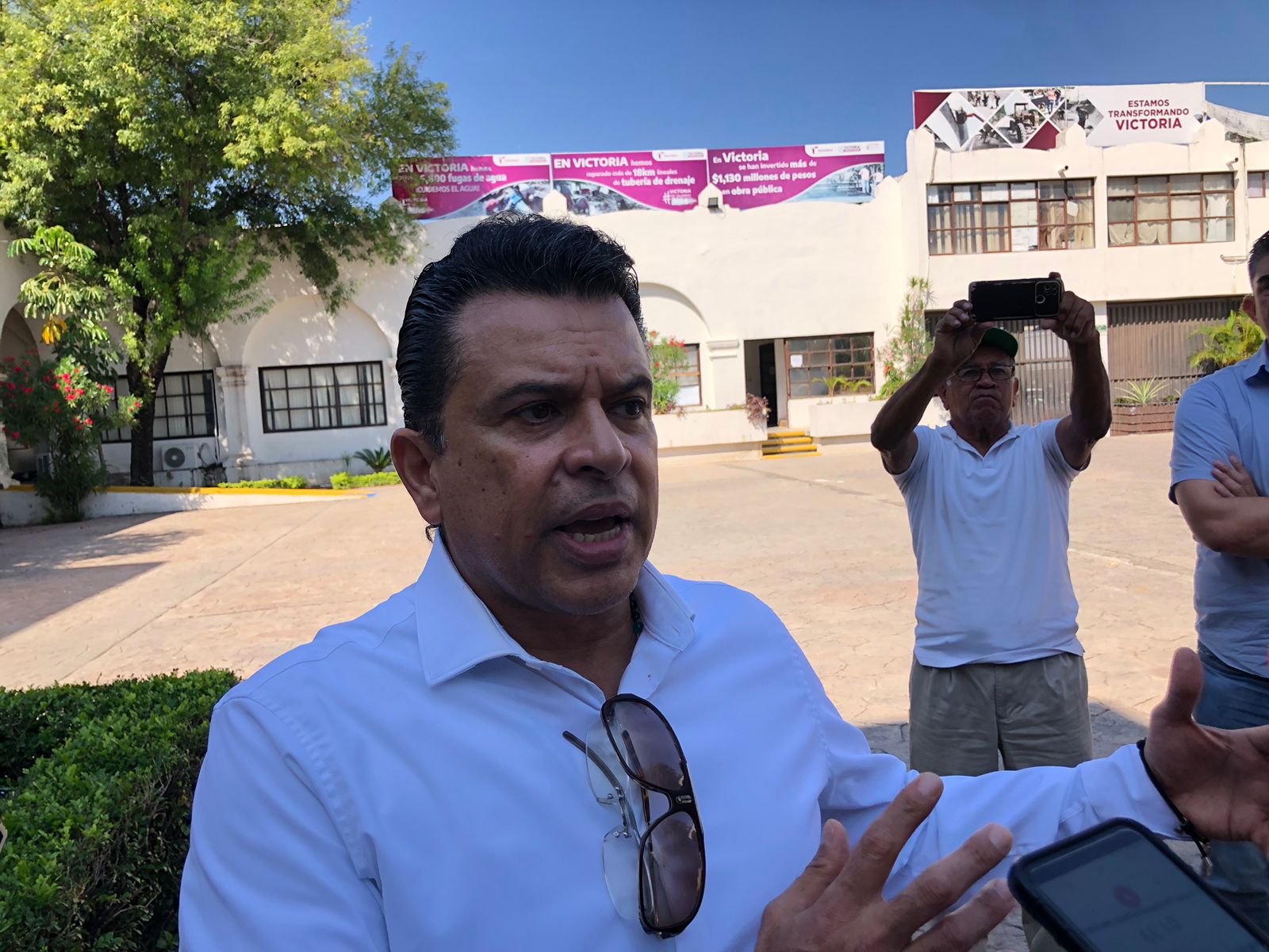 Eduardo Gattás Báez, alcalde de Victoria.