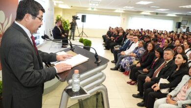 Al presidir las actividades por el 68 aniversario de este plantel universitario, el Rector Dámaso Anaya expresó su reconocimiento a la institución.