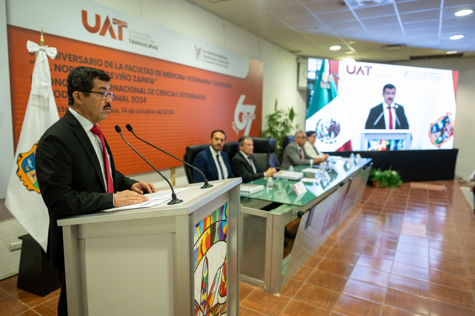 El Rector de la Universidad Autónoma de Tamaulipas (UAT), Dámaso Anaya Alvarado, destacó que este plantel se consolida como un referente nacional.