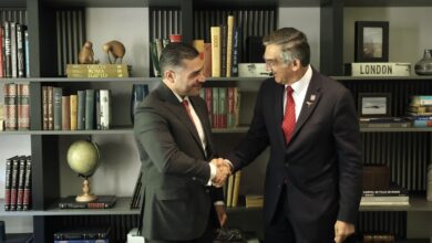 El funcionario federal, quien ofreció todo el respaldo federal al mandatario estatal, en su decidido propósito de construir la paz en Tamaulipas.