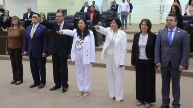 Los tres integrantes del Comité de Evaluación tomaron protesta ante el Congreso del Estado.