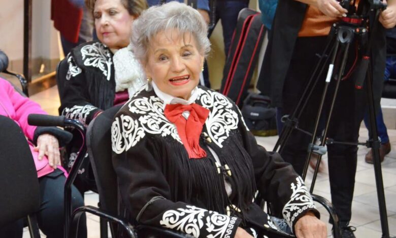 Bibi Arreola Loperena de Avilés, recibirá un merecido homenaje póstumo el próximo jueves 27 de febrero, a las 17:00 horas en el Museo Regional de Historia de Tamaulipas.