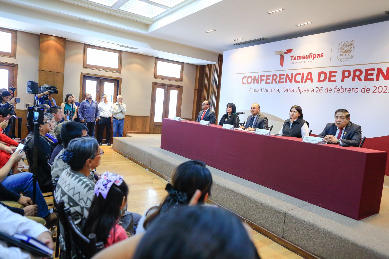 A nombre del Gobierno de Tamaulipas, Héctor Joel Villegas González expresó su solidaridad a la familia de Pedro Israel Malpica.
