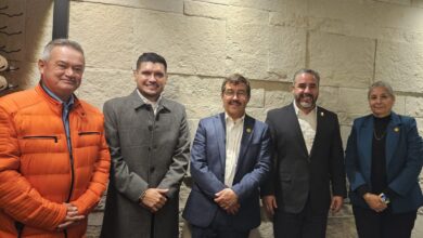 El Rector destacó la importancia de la expansión educativa en una zona que enfrenta crecientes necesidades formativas.