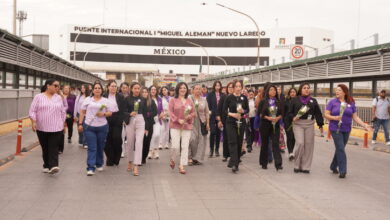 marchan mujeres