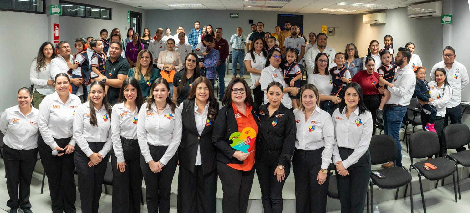 Se llevó a cabo una ceremonia de entrega de reconocimientos a diez niños y niñas del Cendi de la UAT.