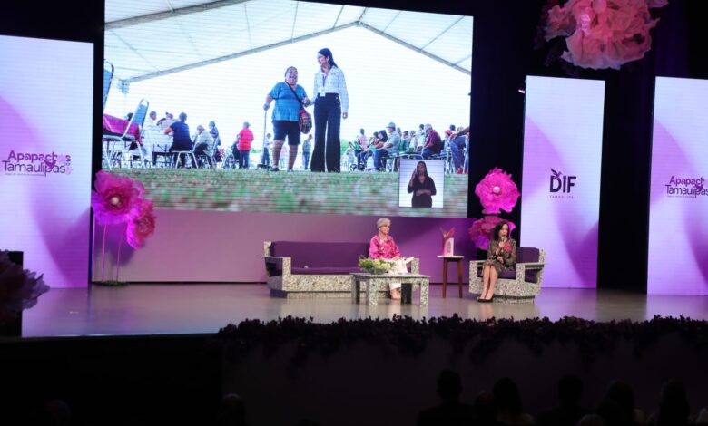 La Doctora María de Villarreal, presidenta del Patronato del Sistema DIF Tamaulipas, presentó su segundo informe de labores.