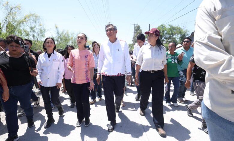 La Presidenta Claudia Sheinbaum dijo a las familias que se visitará casa por casa y se atenderá sin intermediarios a quienes hayan sufrido daños en sus viviendas y pertenencias.