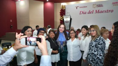 Carmen Lilia Canturosas Villarreal, anunció que por cuarto año consecutivo se otorgará un bono económico de 2 mil pesos a trabajadores de la educación.