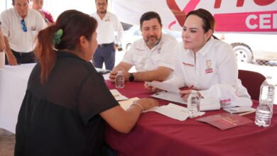 La alcaldesa Carmen Lilia Canturosas Villarreal informó que ya se han brindado más de mil atenciones directas a través de este programa, desde servicios médicos y odontológicos, hasta gestiones para citas médicas, empleos y apoyos sociales.
