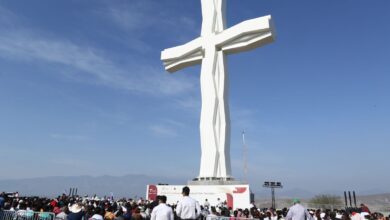 La monumental cruz, de 33.7 metros de altura, es ahora la imagen más grande de su clase en todo el país.
