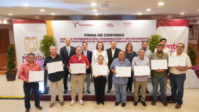 La alcaldesa Carmen Lilia Canturosas Villarreal encabezó la firma del Convenio para la Modernización, Coordinación y Mejoramiento del Servicio Público de Transporte Urbano de Pasajeros.