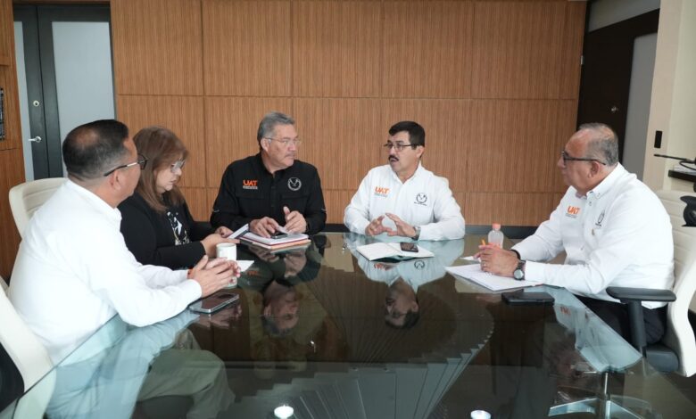 El rector dijo que la UAT está lista para colaborar en las acciones que determine la Coordinación Estatal de Protección Civil de Tamaulipas para contribuir a salvaguardar a la población ante las inundaciones y daños causados por la tormenta tropical Barry.