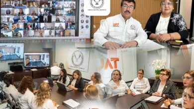 Durante la clausura, se reconoció el compromiso del personal académico e instructores que participaron en los cinco módulos del Diplomado en Estrategias Docentes para el Desarrollo de Habilidades Blandas.