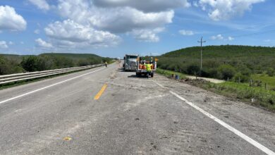 Las lluvias de la tormenta tropical Barry dejaron daños en las carreteras y caminos estatales por 40 millones de pesos.