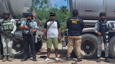 En San Fernando, un hombre tripulaba un tractocamión con dos autotanques que transportaban 67,000 litros de hidrocarburo.