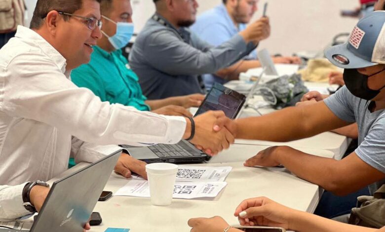 Actualmente se lleva a cabo la entrega de 3,764 tarjetas del Banco del Bienestar, correspondientes a nuevos registros en el estado.