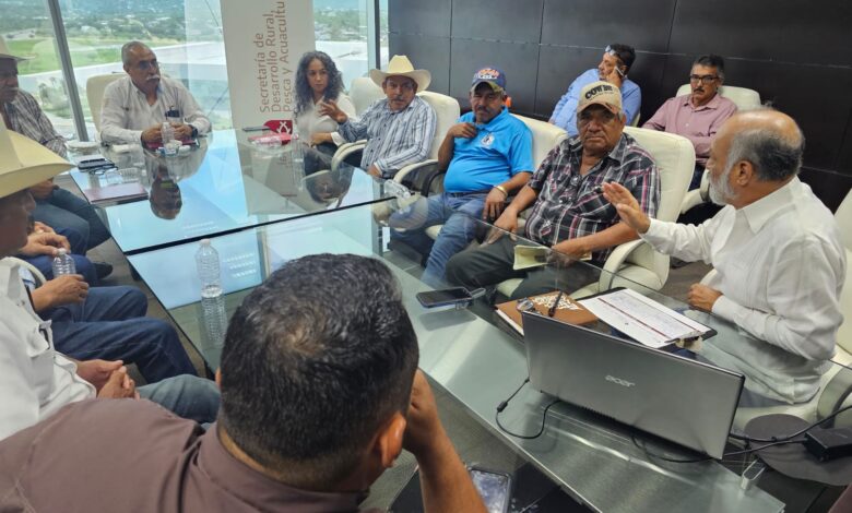 Aunque durante la reunión se ofreció acceso a insumos, programas de capacitación, asesoría técnica y financiamiento para proyectos estratégicos, los productores de sorgo mantienen los bloqueos.
